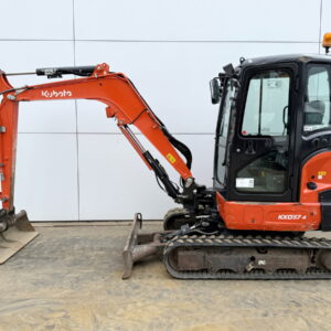 Kubota KX037-4