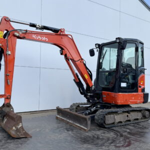 Kubota KX037-4