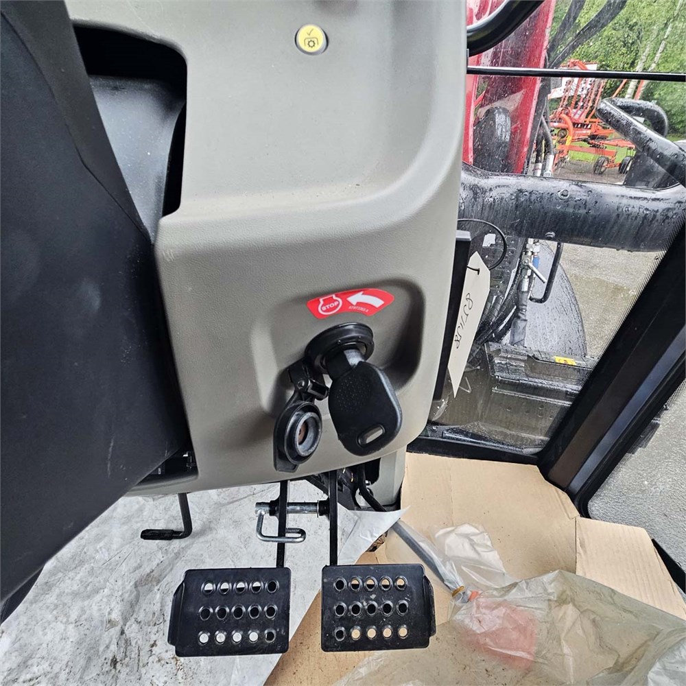 Case IH Farmall 100 A, année 2023 – Image 34