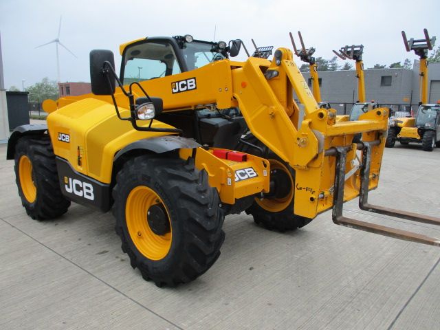 JCB531-70 (586) - Neuf