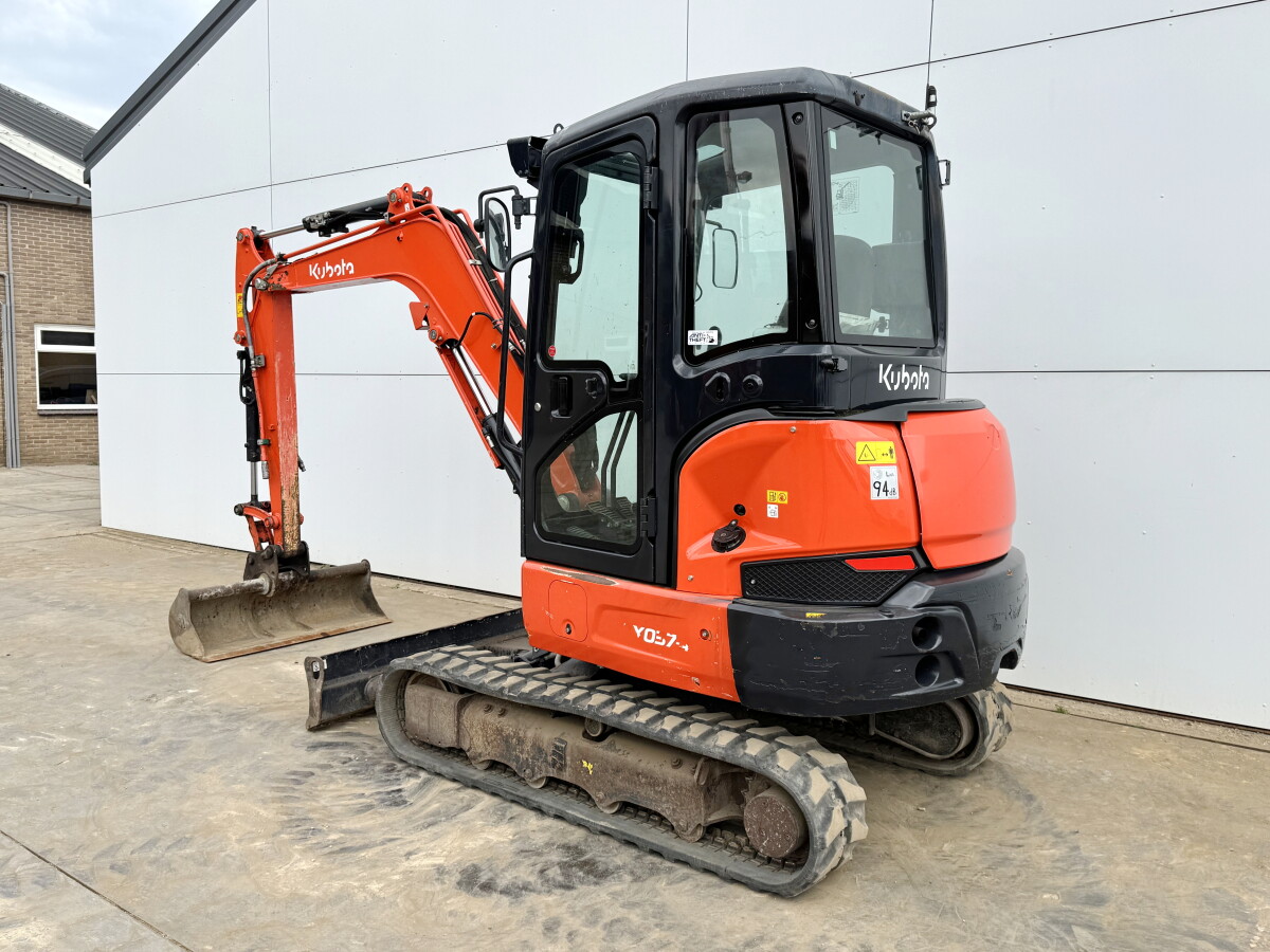 Kubota KX037-4 – Image 25