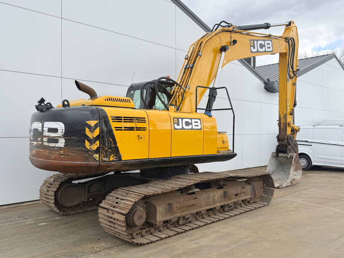 JCB JS220LC Lignes de marteau / Attache rapide / Caméra