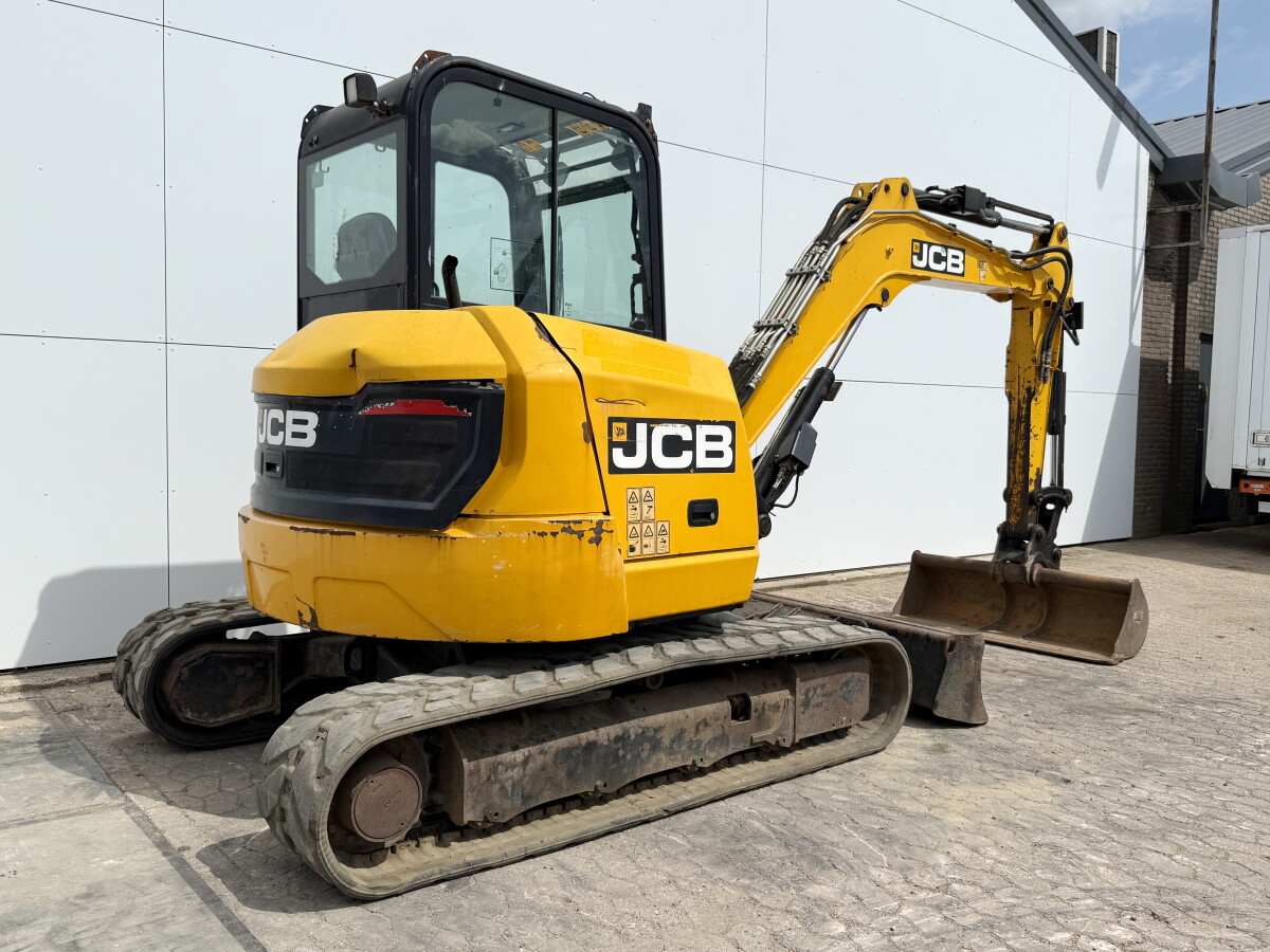 JCB 48Z-1 Hammer Lines / Quick Coupler – Image 6