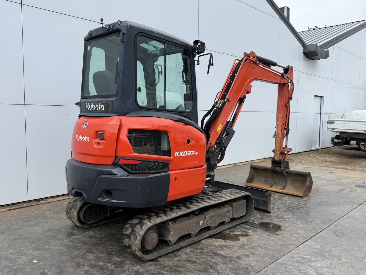 Kubota KX037-4 – Image 12