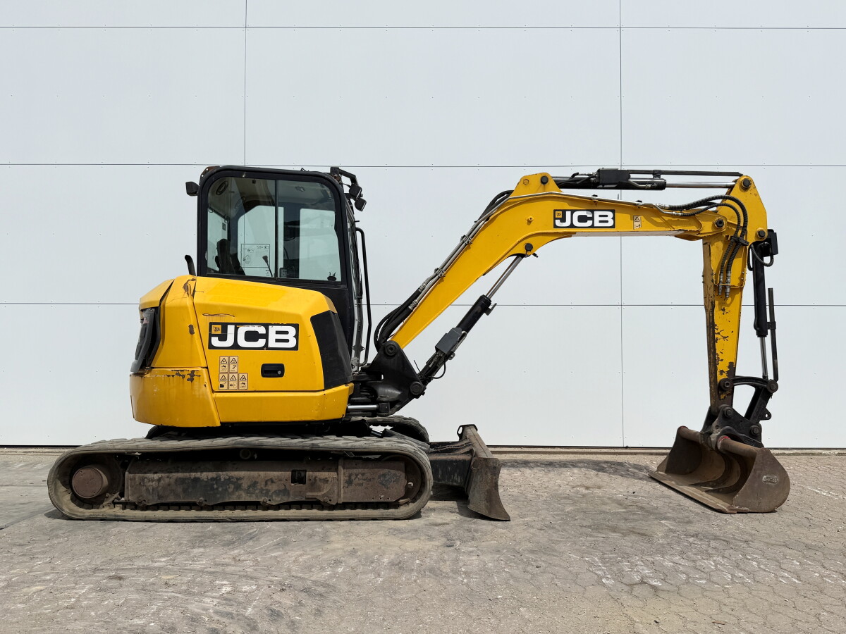 JCB 48Z-1 Hammer Lines / Quick Coupler – Image 7