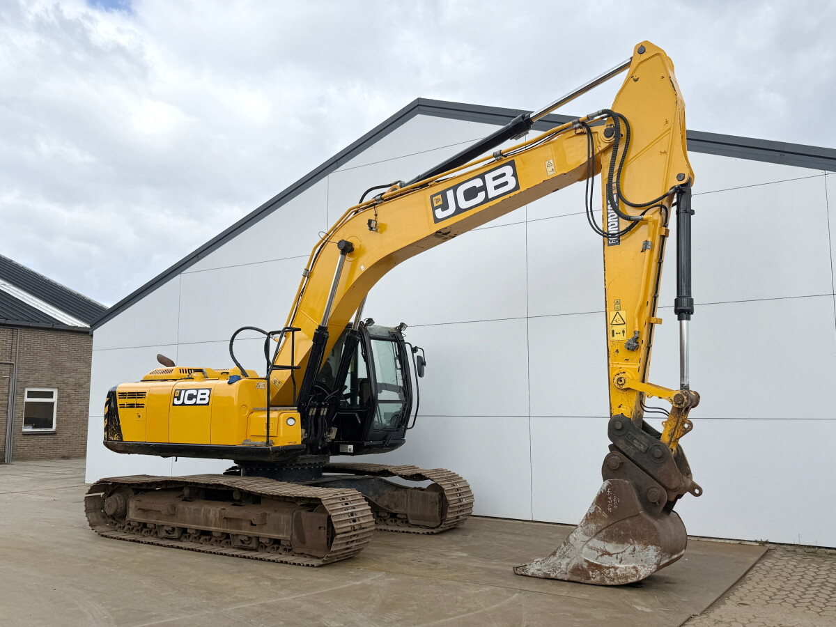 JCB JS220LC Lignes de marteau / Attache rapide / Caméra – Image 6