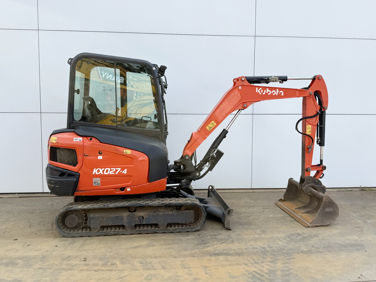 Kubota KX027-4 Lignes de marteau / Attache rapide – Image 23