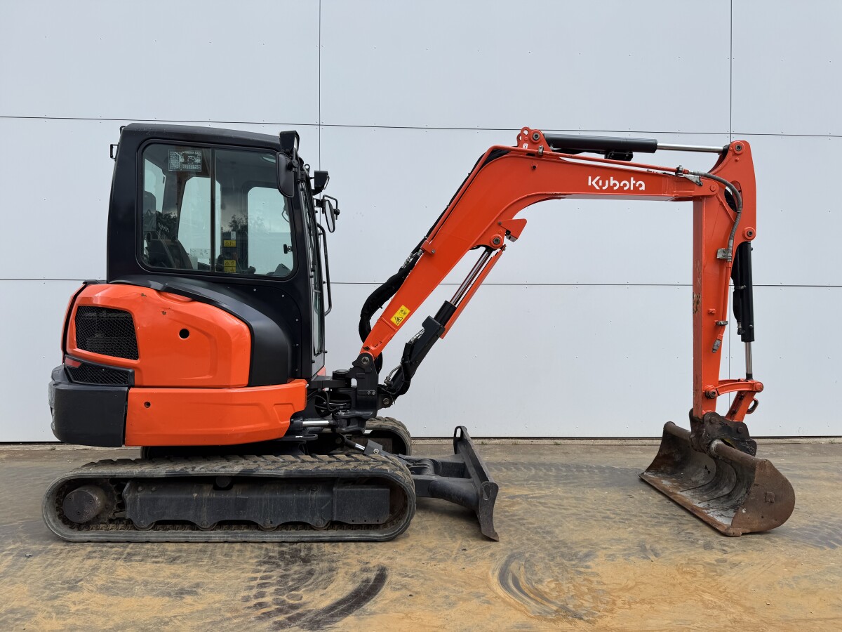 Kubota KX037-4 – Image 25