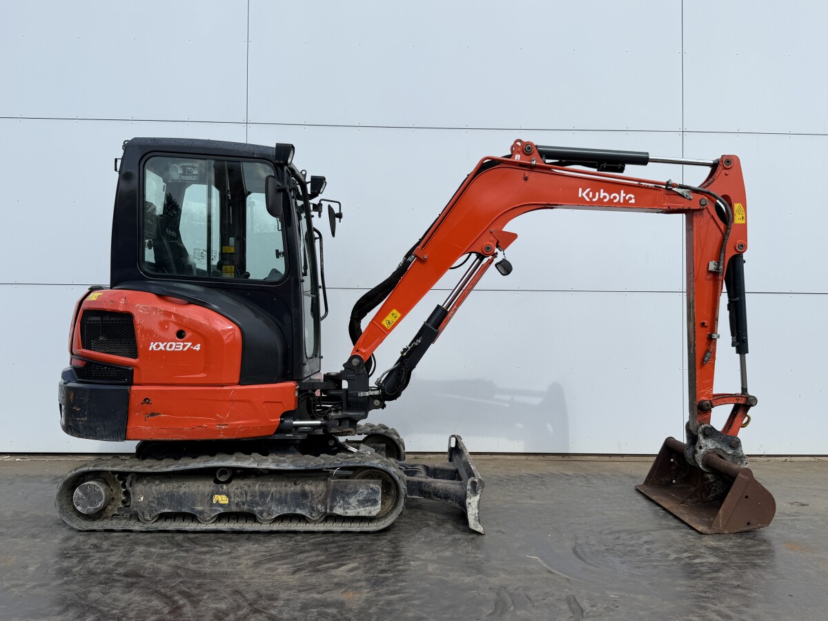 Kubota KX037-4 – Image 22