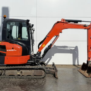 Kubota KX037-4
