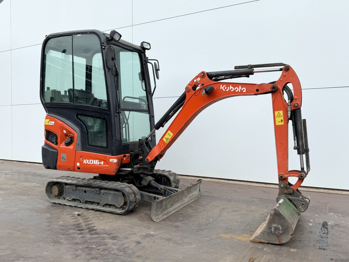 Kubota KX016-4