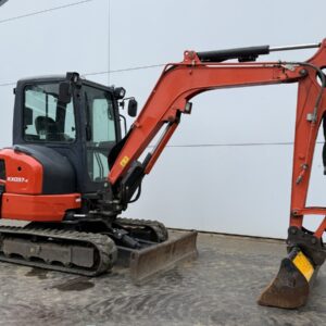 Kubota KX037-4