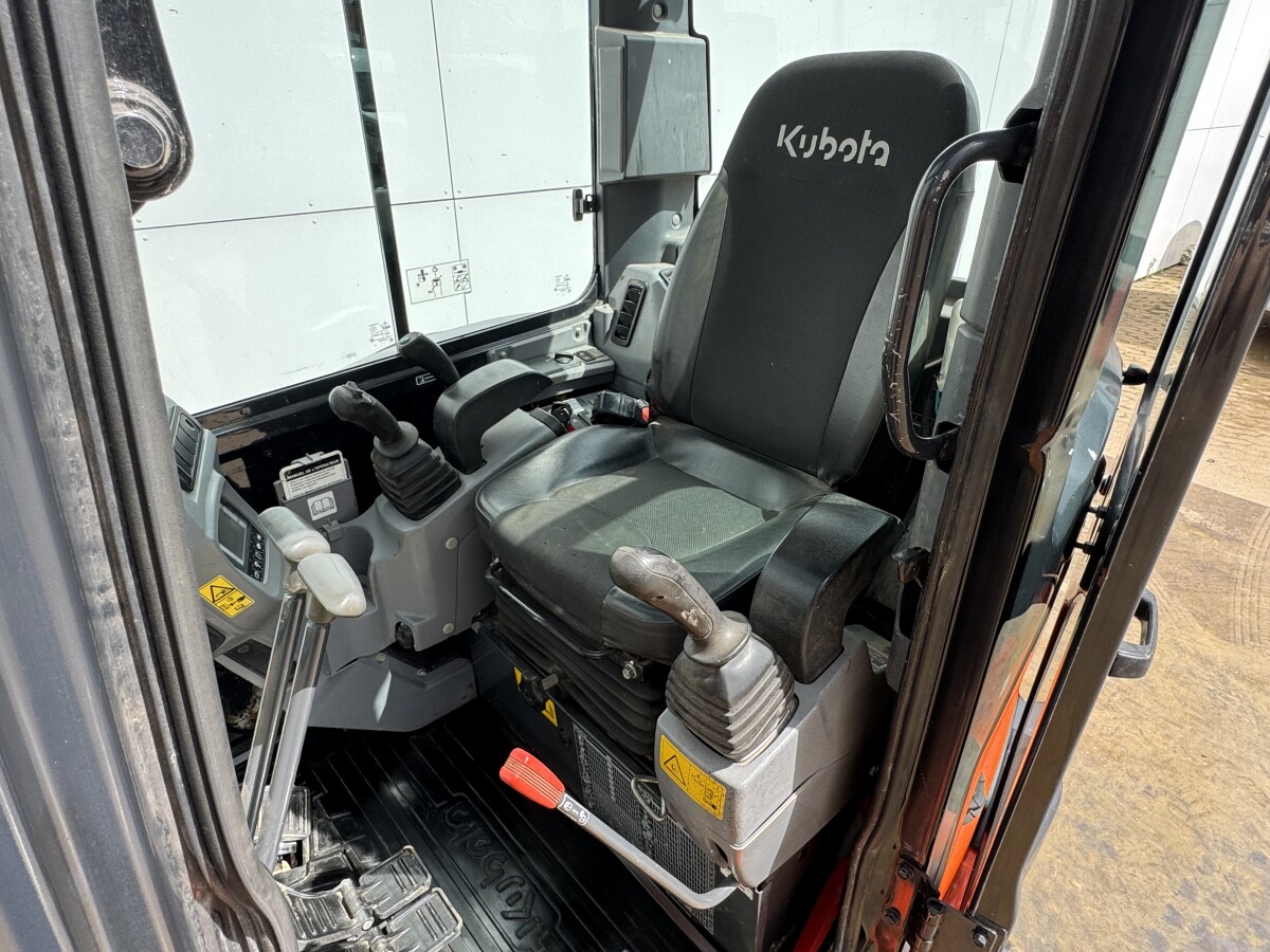 Kubota KX037-4 – Image 23