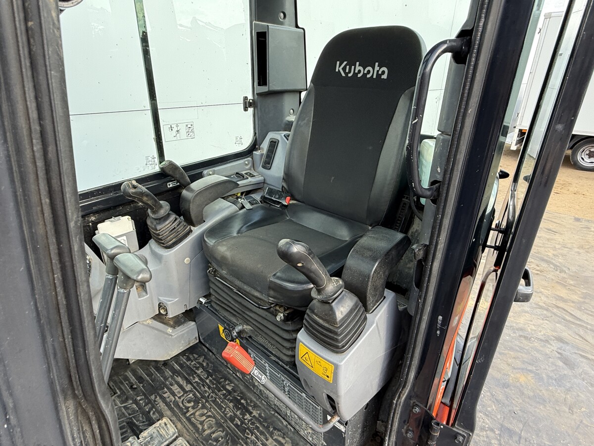 Kubota KX037-4 – Image 22