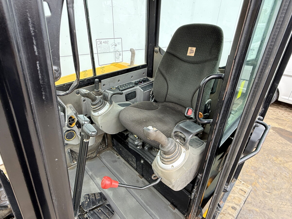 JCB 48Z-1 Lignes de marteau / Attache rapide – Image 23