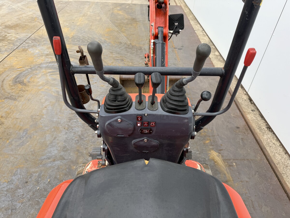 Kubota U10-3 Train de roulement hydraulique / Lignes de marteau – Image 19