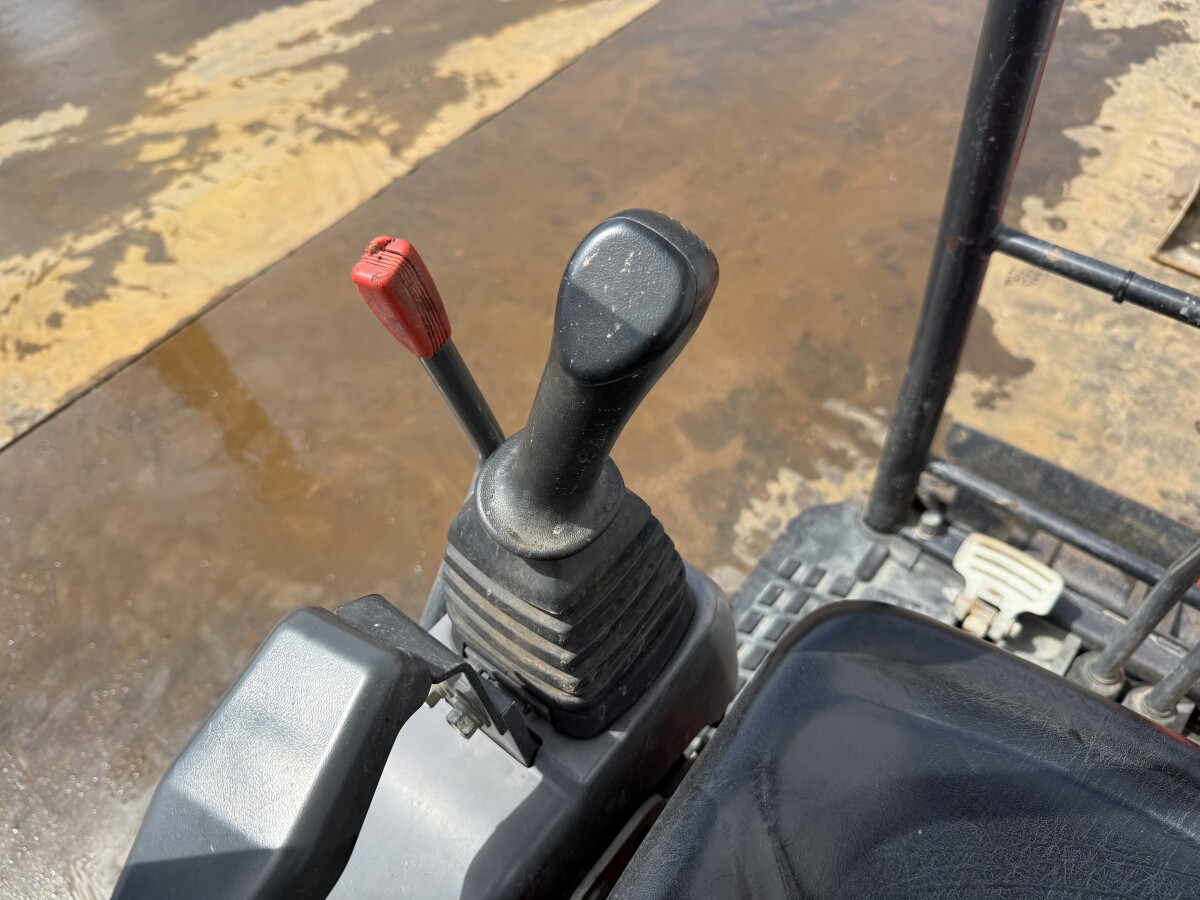 Kubota U17-3 Hydr. Lignes de train de roulement/marteau – Image 16