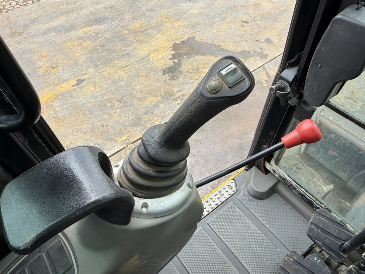 JCB 48Z-1 Lignes de marteau / Attache rapide – Image 22