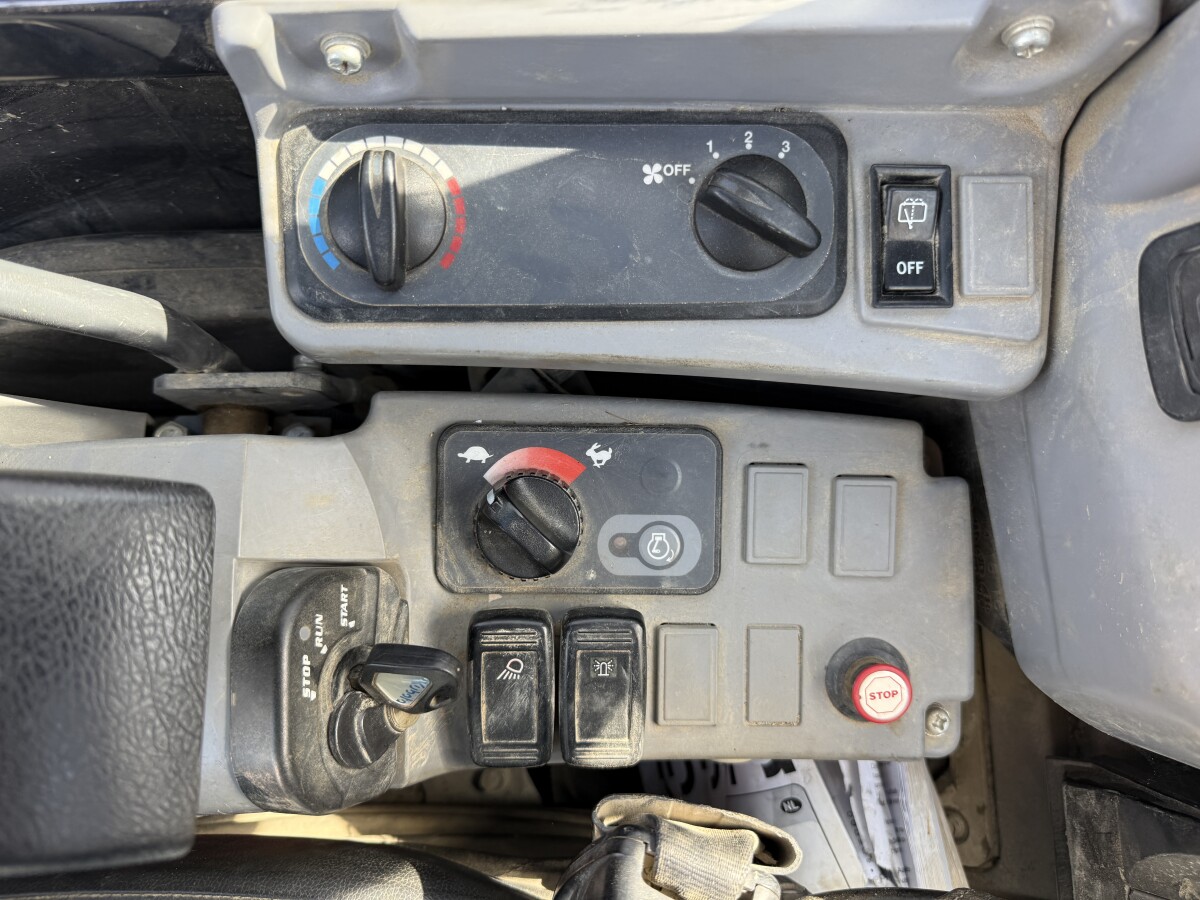 Kubota KX037-4 – Image 19