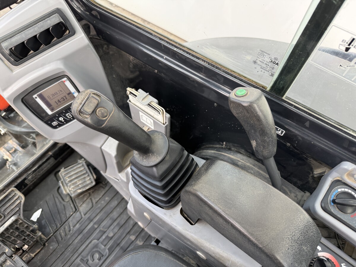 Kubota KX037-4 – Image 17
