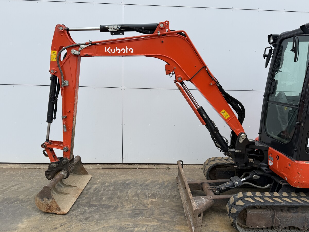 Kubota KX037-4 – Image 15