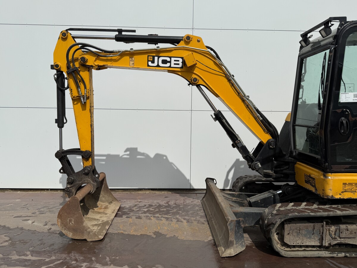 JCB 48Z-1 Hammer Lines / Quick Coupler – Image 13