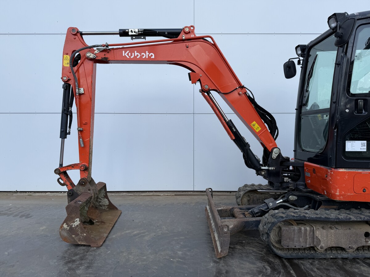 Kubota KX037-4 – Image 17