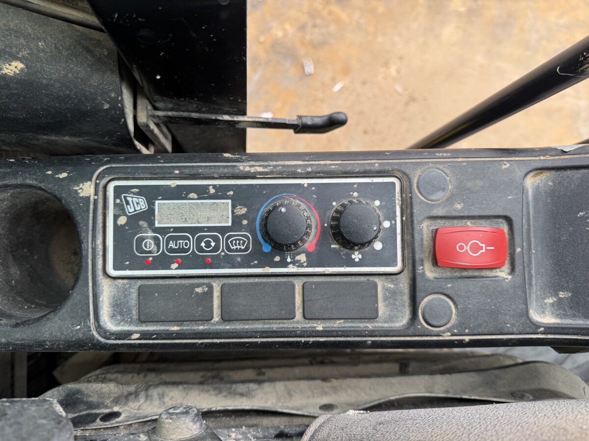 JCB JZ141LC – Image 13