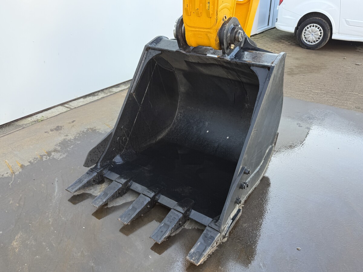 JCB 205 *Modèle 2026* Lignes neuves / inutilisées / Hammer – Image 17