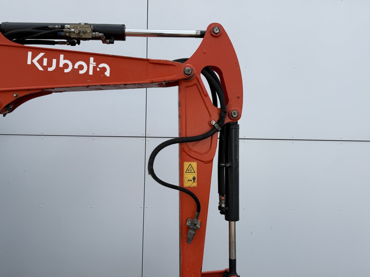 Kubota KX027-4 Lignes de marteau / Attache rapide – Image 14