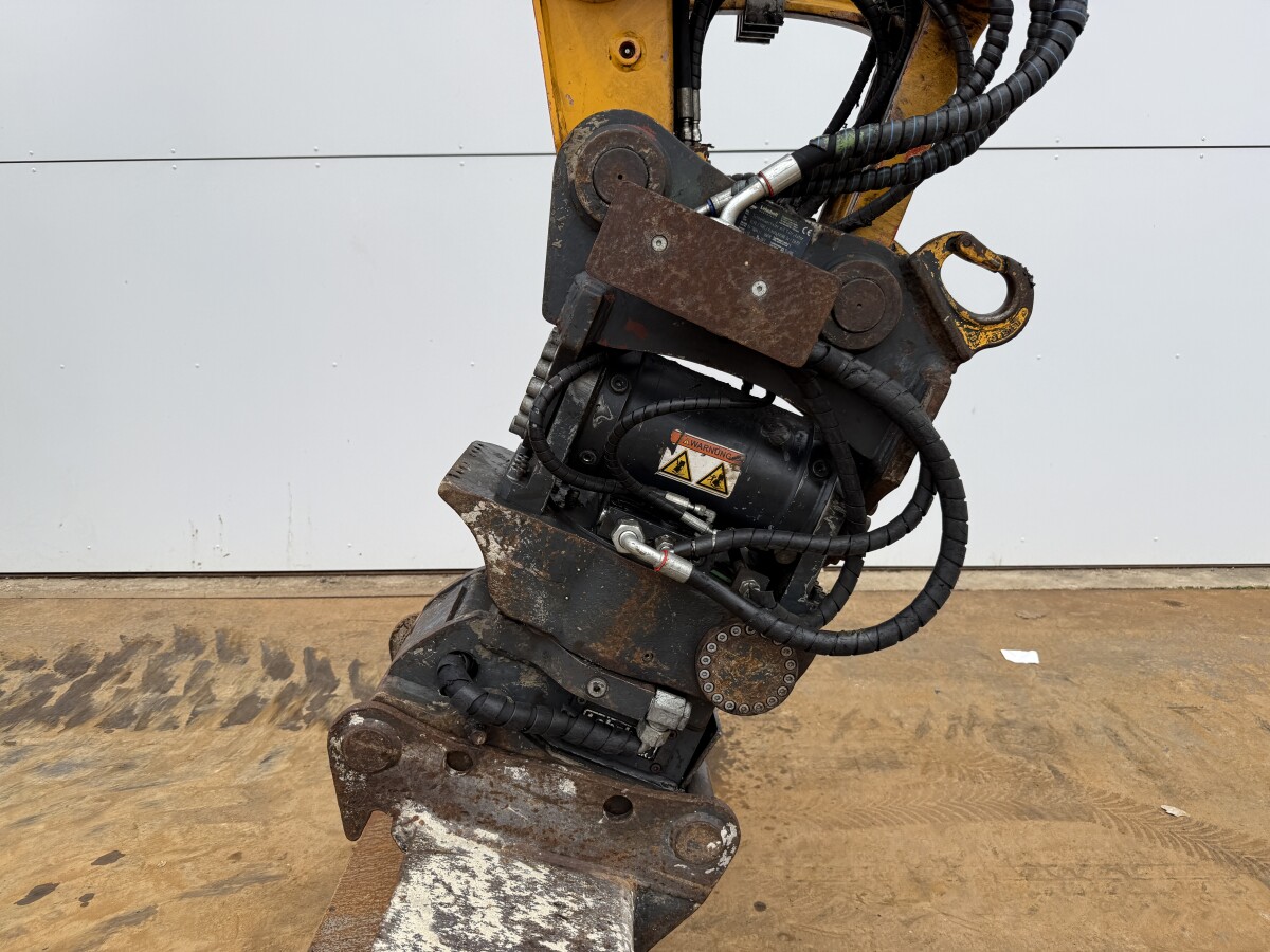 Kubota KX080-4A – Image 12
