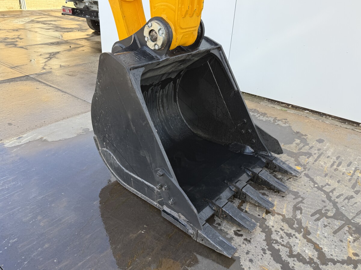 JCB 205 *Modèle 2026* Lignes neuves / inutilisées / Hammer – Image 18