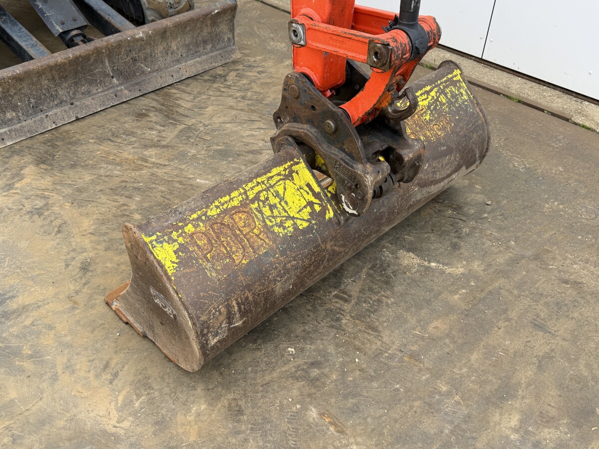 Kubota KX027-4 Lignes de marteau / Attache rapide – Image 12
