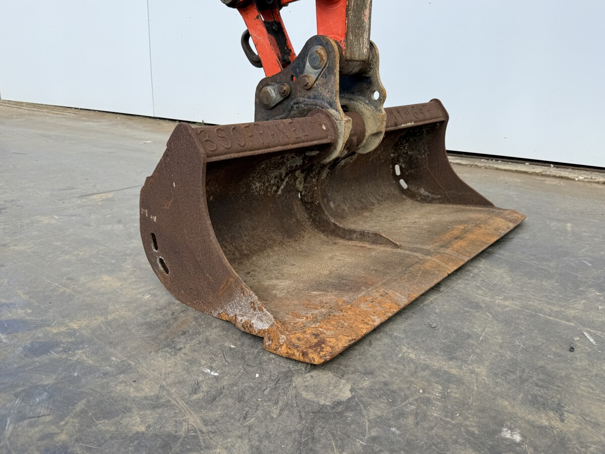 Kubota KX037-4 – Image 11