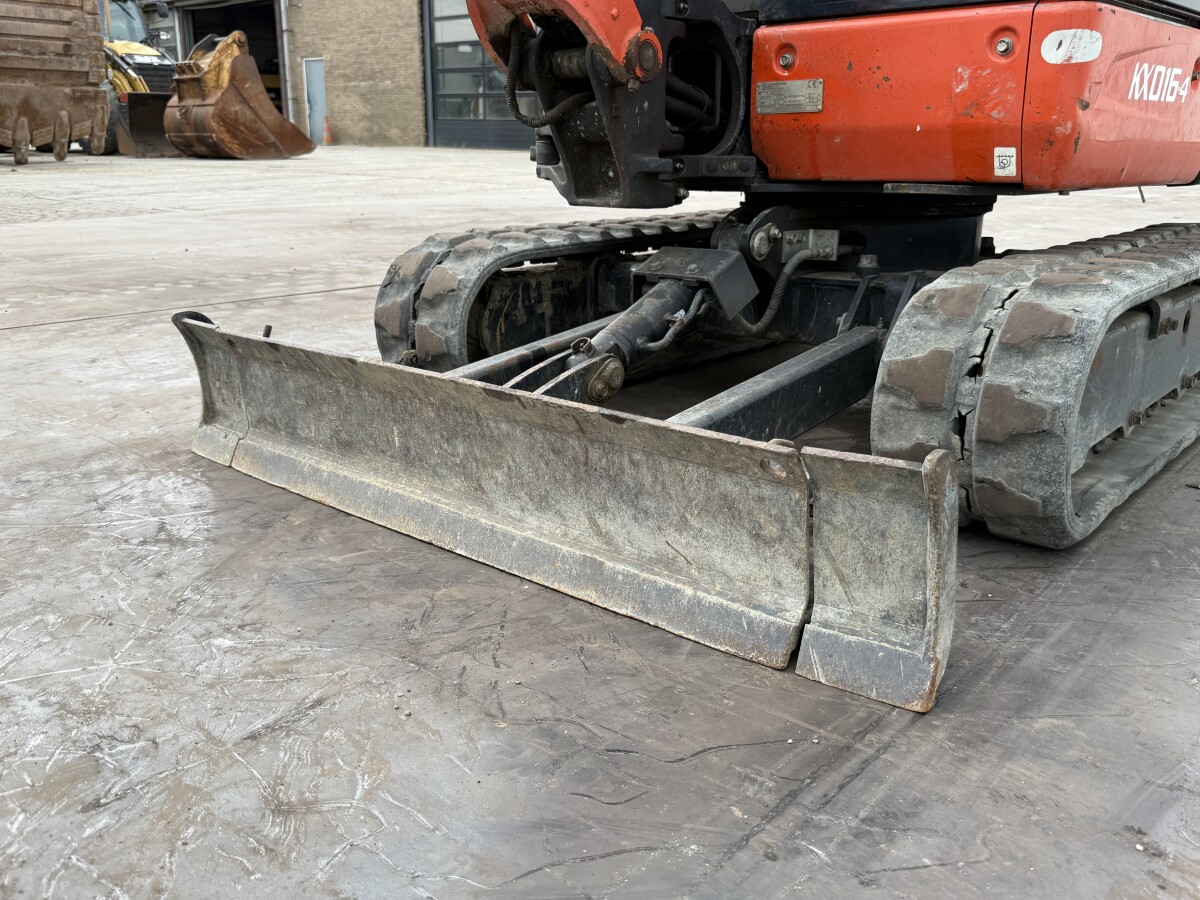 Kubota KX016-4 – Image 10