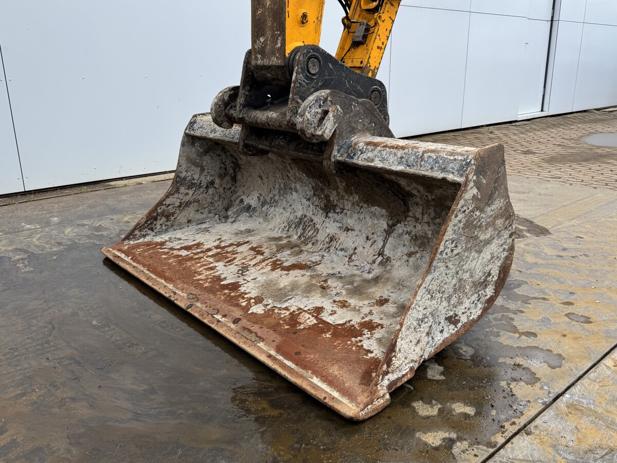 JCB JZ141LC – Image 19