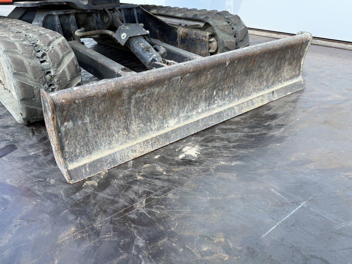 Kubota KX037-4 – Image 9