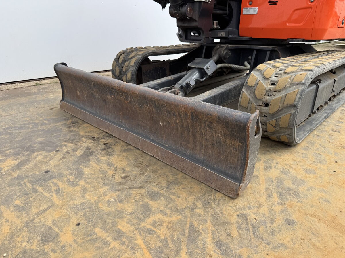 Kubota KX037-4 – Image 12