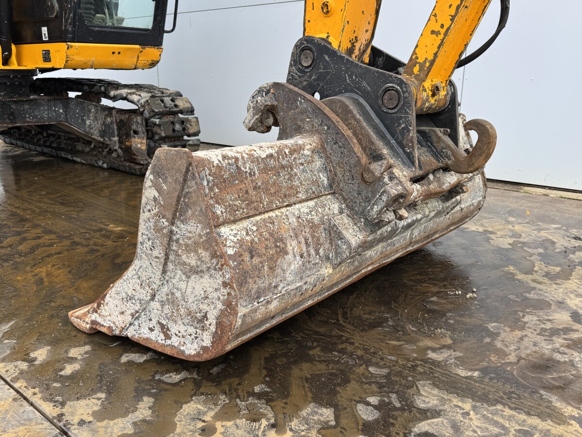 JCB JZ141LC – Image 20