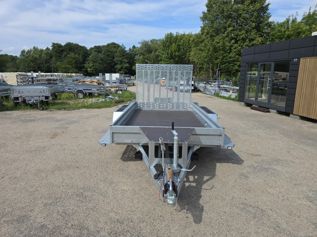 Remorque ZASŁAW MK350TH pour le transport d'une mini-pelle d'un PTAC de 3,5 tonnes – Image 13