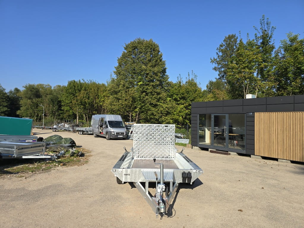 Mini-pelle Martz Bau 3 2700 kg 260 x 150 cm – Image 12