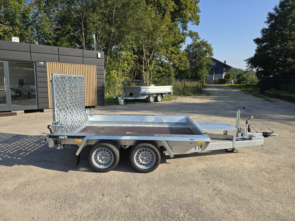 Mini-pelle Martz Bau 3 2700 kg 260 x 150 cm – Image 4