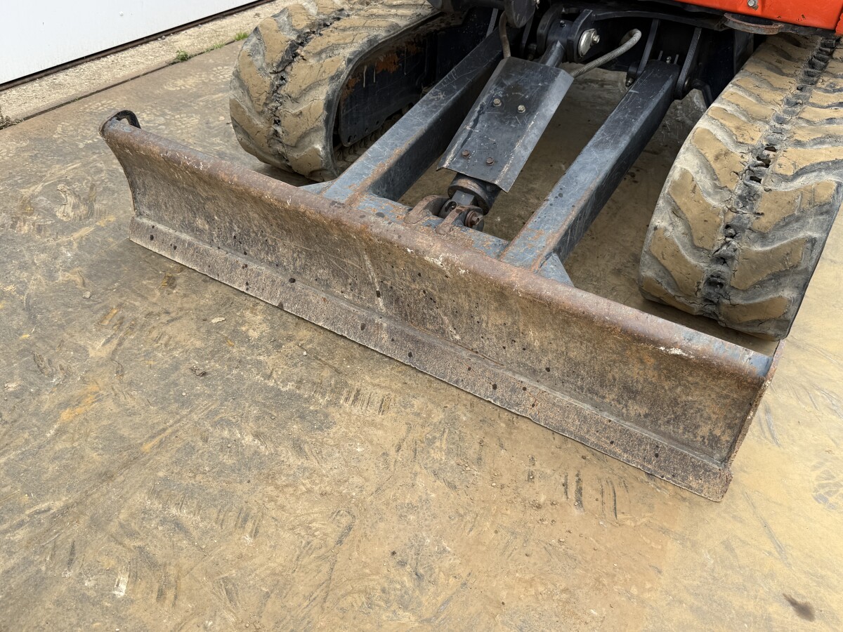 Kubota KX027-4 Lignes de marteau / Attache rapide – Image 9