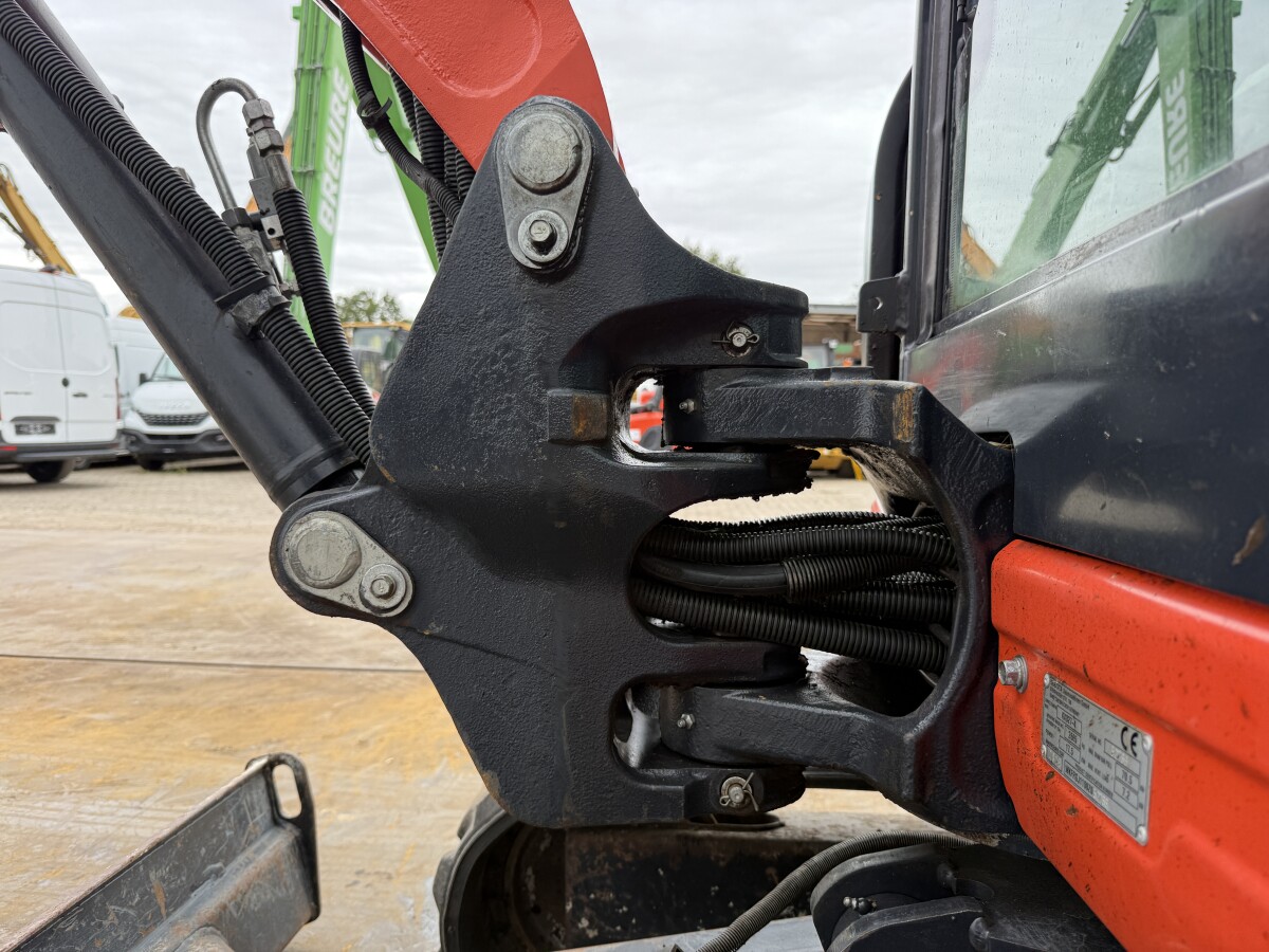 Kubota KX027-4 – Image 9