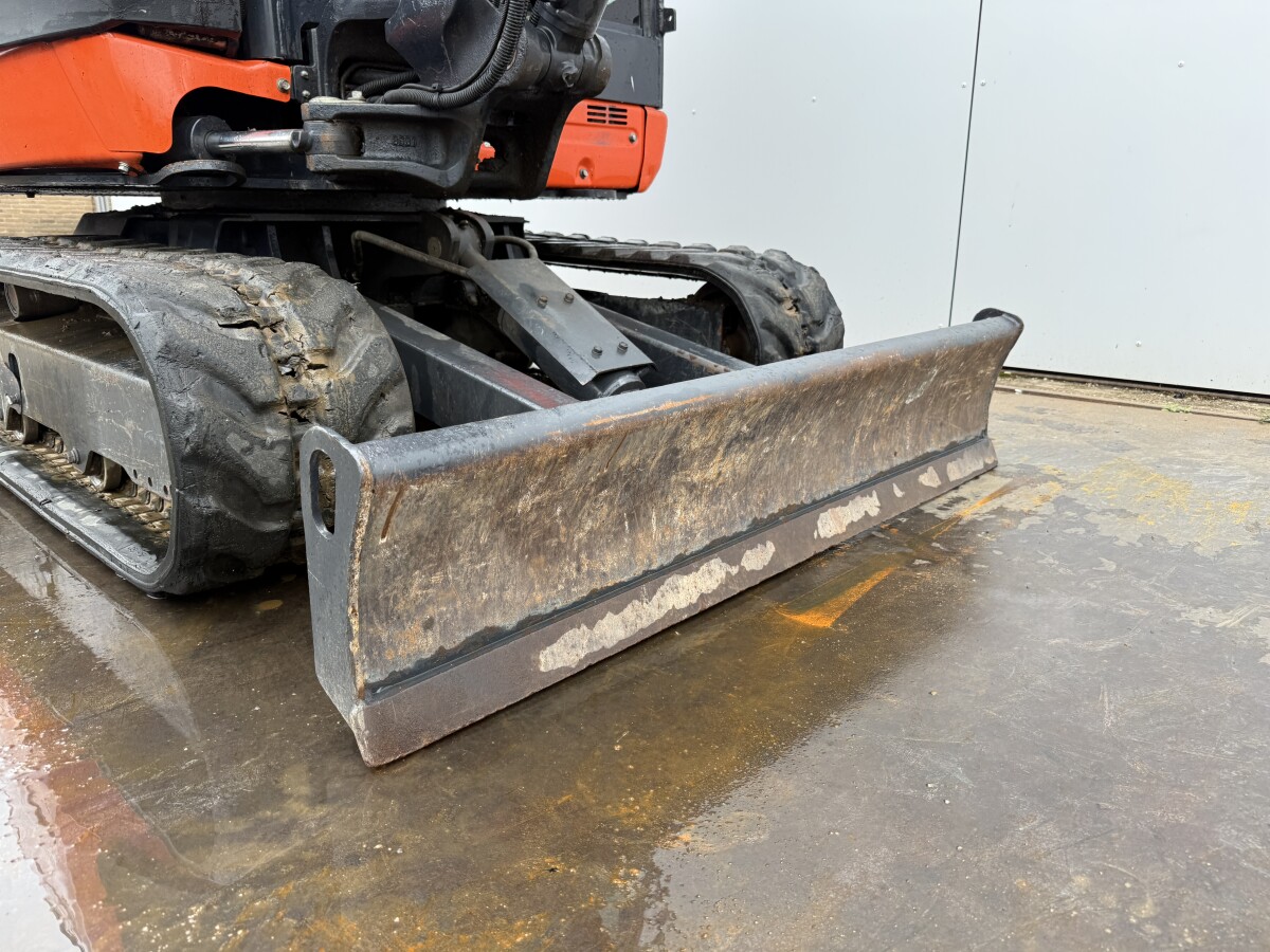 Kubota KX027-4 – Image 10