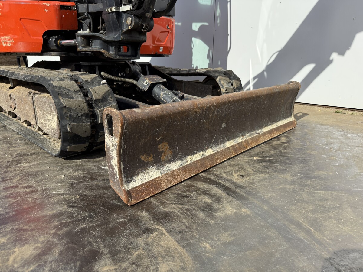Kubota KX037-4 – Image 9