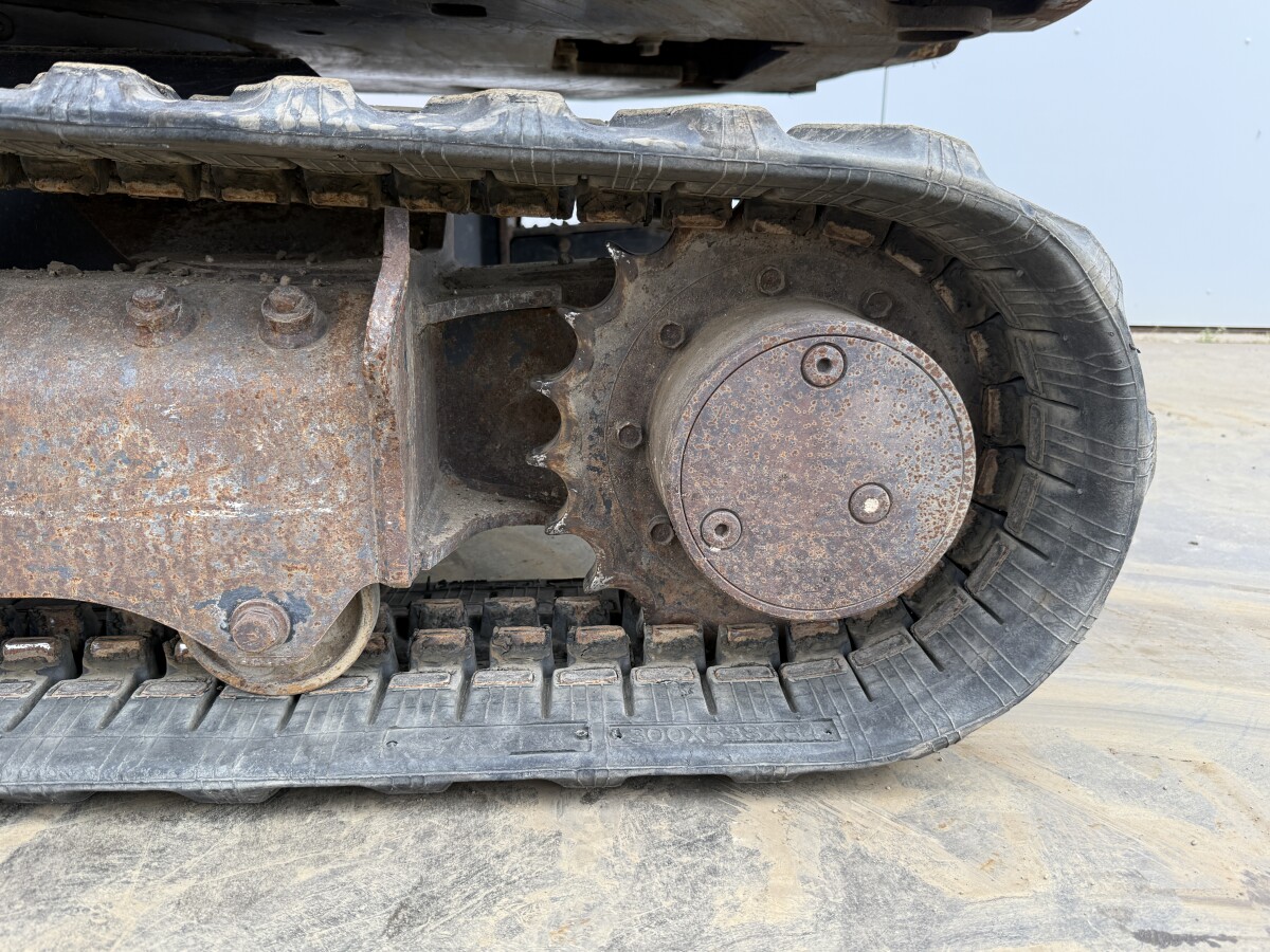 Kubota KX037-4 – Image 6