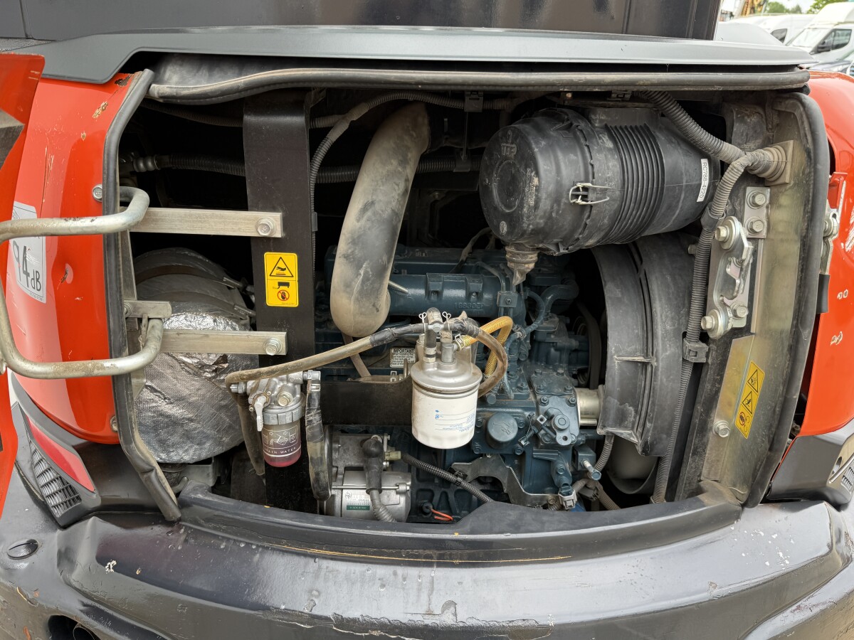 Kubota KX037-4 – Image 4
