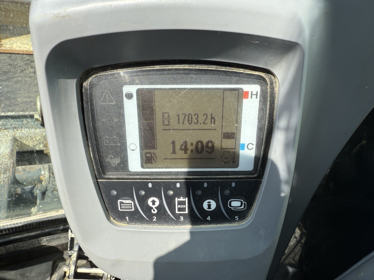 Kubota KX037-4 – Image 2
