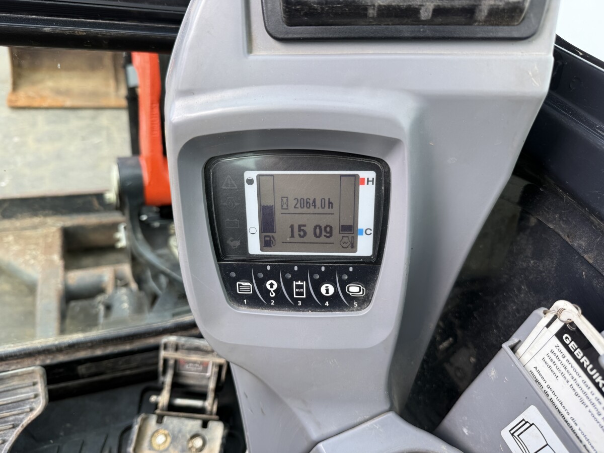 Kubota KX037-4 – Image 2